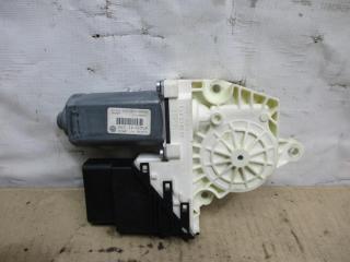 моторчик стеклоподъемника задний левый Volkswagen Passat B6 2006, 2.0 л., TDi, BKP, дизель, МКПП, черный, универсал, передний привод, 3C9959703