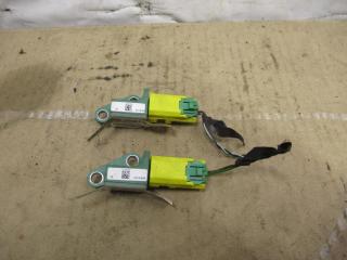 датчик удара Volkswagen Passat B6 2006, 2.0 л., TDi, BKP, дизель, МКПП, черный, универсал, передний привод, 3C0909606