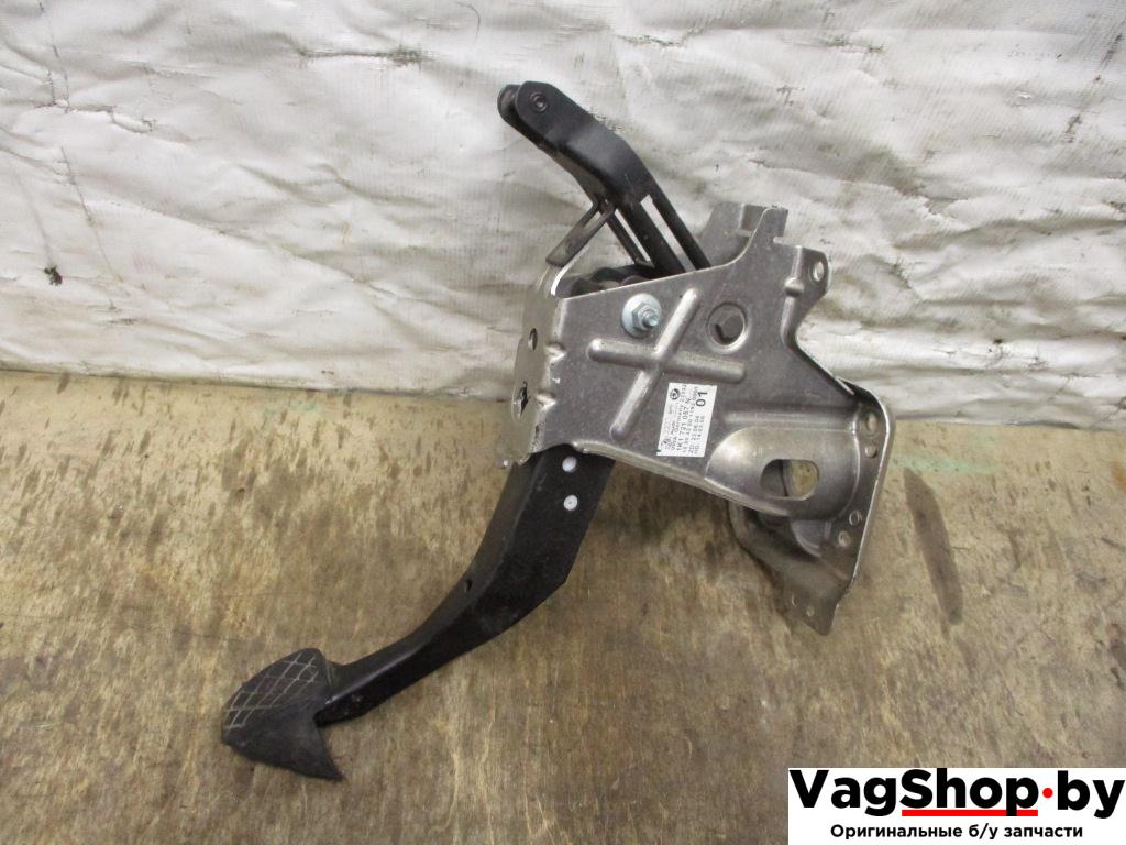 педаль тормоза Volkswagen Passat B6 2006, 2.0 л., TDi, BKP, дизель, МКПП, черный, универсал, передний привод, 1K1721057N - фото №1