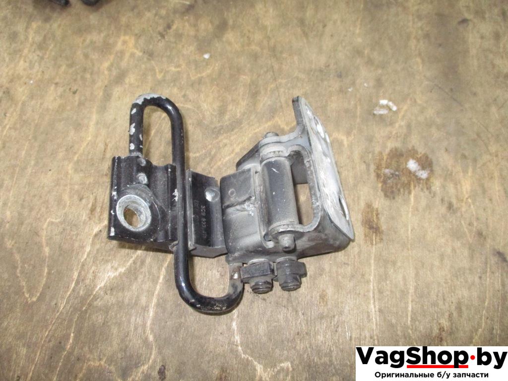 петля двери Volkswagen Passat B6 2006, 2.0 л., TDi, BKP, дизель, МКПП, черный, универсал, передний привод, 3C9833411 - фото №1