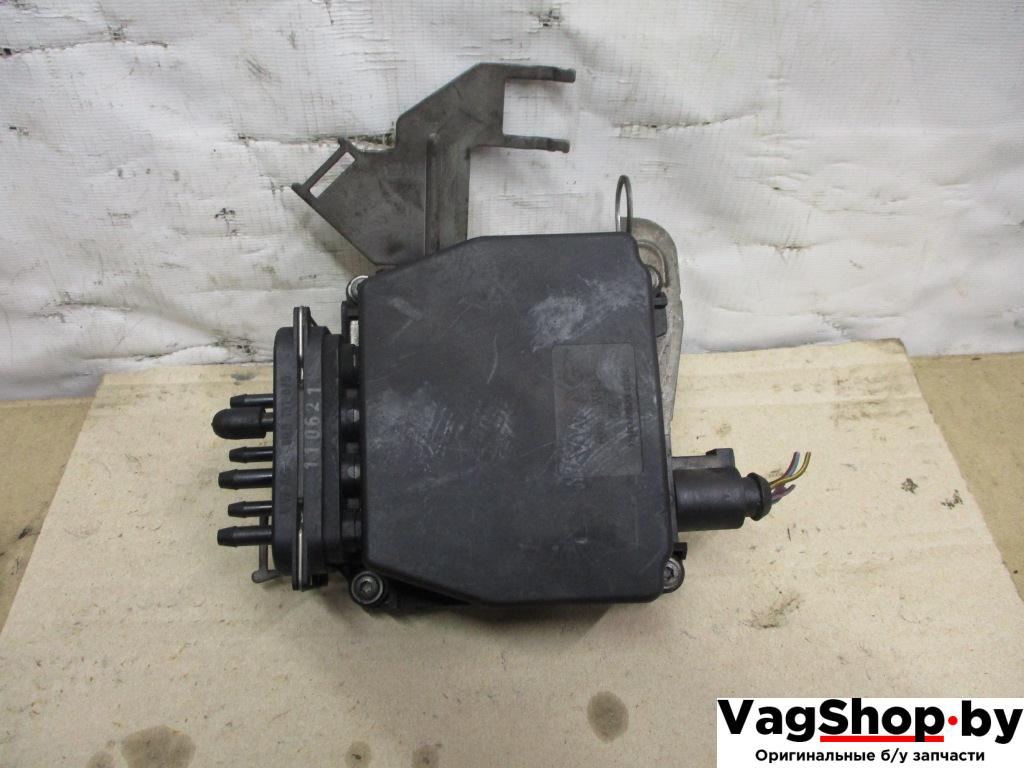 электромагнитный клапан Volkswagen Passat B6 2006, 2.0 л., TDi, BKP, дизель, МКПП, черный, универсал, передний привод, 3C0906625 - фото №1