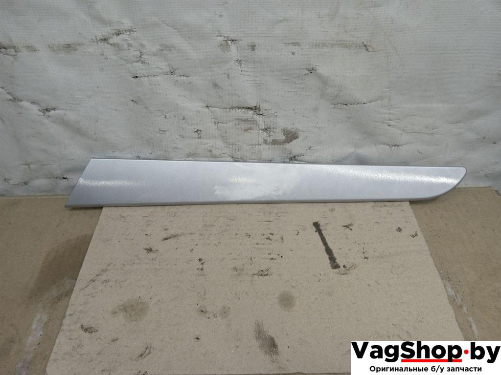 накладка двери (крышки) багажника Audi A6 4F/C6 2007, 2.8 л., FSI, BDX, бензин, АКПП, черный, универсал, передний привод, 4F08674201MJ - фото №1