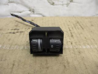 кнопка корректора фар Volkswagen Caddy 3 поколение [рестайлинг] 2011, 2.0 л., TDi, CFH, дизель, МКПП, белый, минивэн, передний привод, 2K0941333B