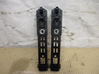 Механизм регулировки высоты ремня безопасности Volkswagen Passat B6 2009, 2.0 л., TDi, CBA, дизель, АКПП, белый, седан, передний привод, 1T0857819B