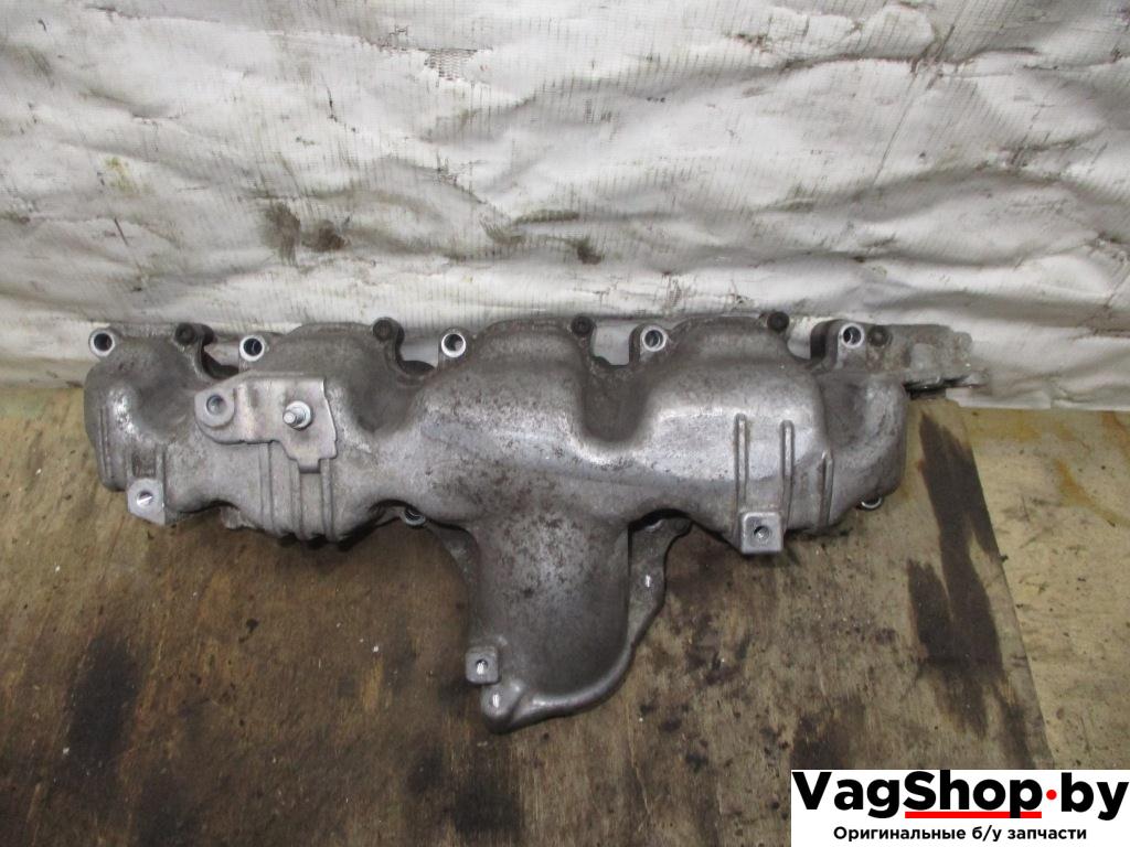 коллектор впускной Volkswagen Passat B6 2009, 2.0 л., TDi, CBA, дизель, АКПП, белый, седан, передний привод, 03L129711E - фото №1