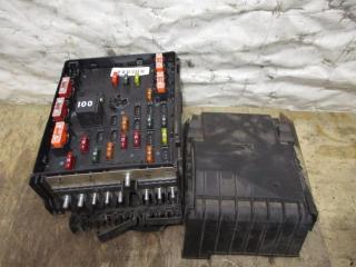 блок предохранителей Volkswagen Passat B7 2012, 2.0 л., TDi, CFF, дизель, МКПП, голубой, универсал, передний привод, 3C0937125A