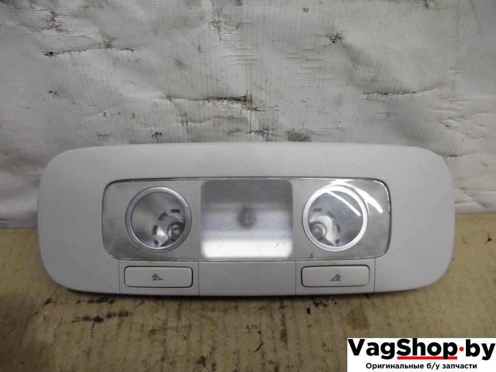фонарь салона (плафон) Volkswagen Passat B7 2012, 2.0 л., TDi, CFF, дизель, МКПП, голубой, универсал, передний привод, 3C0947291E - фото №1