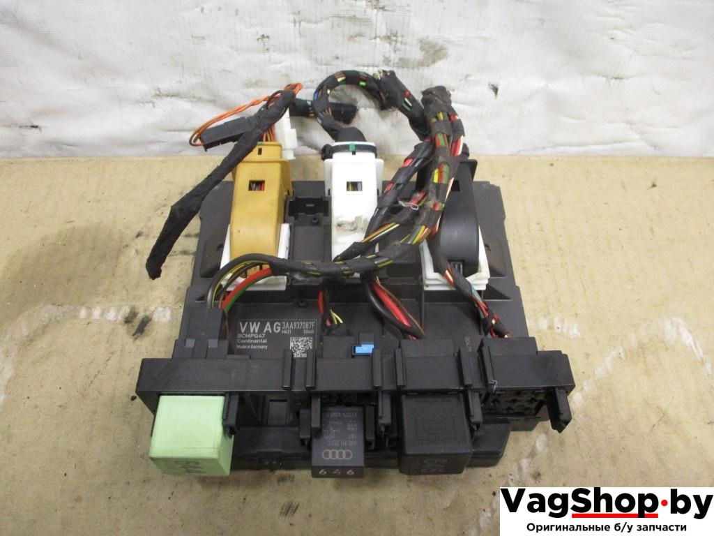 Блок управления BCM (Body Control Module) Volkswagen Passat B7 2012, 2.0 л., TDi, CFF, дизель, МКПП, голубой, универсал, передний привод, 3AA937087F - фото №1