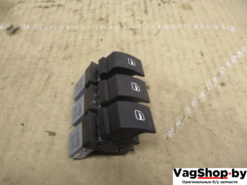 кнопка стеклоподъемника Volkswagen Passat B7 2012, 2.0 л., TDi, CFF, дизель, МКПП, голубой, универсал, передний привод, 7L6959855B - фото №1