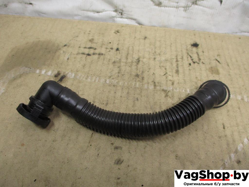 патрубок вентиляции картера Volkswagen Tiguan 1 поколение 2010, 2.0 л., TDi, CFF, дизель, МКПП, черный, внедорожник 5 дв., передний привод, 03L103493G - фото №1