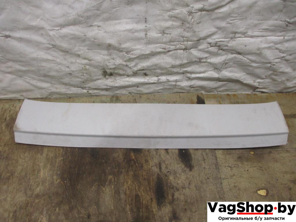 потолок Volkswagen Tiguan 1 поколение 2010, 2.0 л., TDi, CFF, дизель, МКПП, черный, внедорожник 5 дв., передний привод, 5N0867617 - фото №1