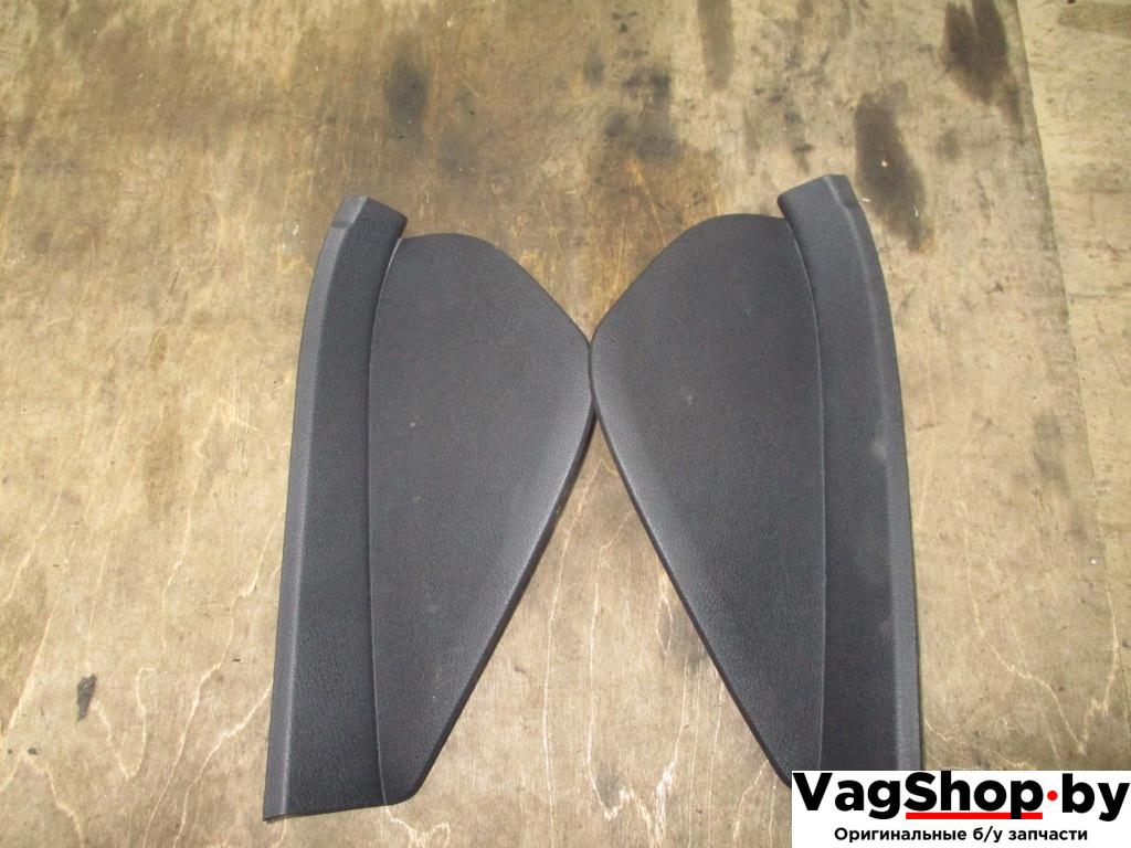 накладка на торпедо (консоль) Volkswagen Tiguan 1 поколение 2010, 2.0 л., TDi, CFF, дизель, МКПП, черный, внедорожник 5 дв., передний привод, 5N0858217B, 5N0858218B - фото №1