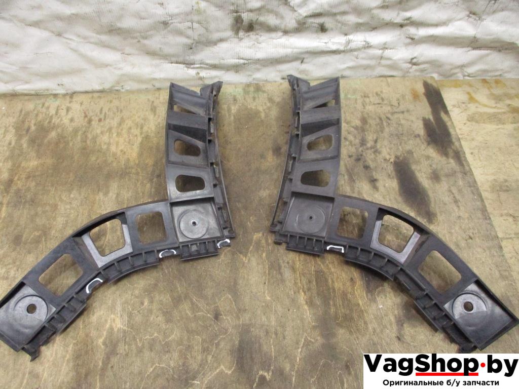 Крепление бампера заднего Volkswagen Tiguan 1 поколение 2010, 2.0 л., TDi, CFF, дизель, МКПП, черный, внедорожник 5 дв., передний привод, 5N0807393A, 5N0807394A - фото №1