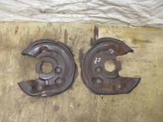 защитный кожух тормозного механизма Volkswagen Tiguan 1 поколение 2010, 2.0 л., TDi, CFF, дизель, МКПП, черный, внедорожник 5 дв., передний привод, 5N0615611C, 5N0615612C