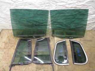 комплект задних стекол Volkswagen Tiguan 1 поколение 2010, 2.0 л., TDi, CFF, дизель, МКПП, черный, внедорожник 5 дв., передний привод