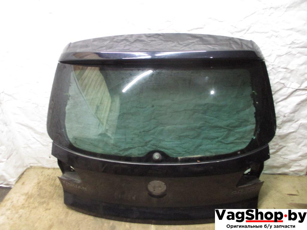 крышка багажника (дверь 3-5) Volkswagen Tiguan 1 поколение 2010, 2.0 л., TDi, CFF, дизель, МКПП, черный, внедорожник 5 дв., передний привод - фото №1