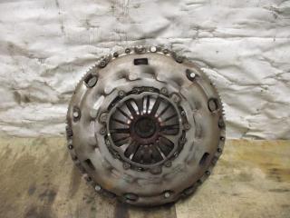 маховик Volkswagen Tiguan 1 поколение 2010, 2.0 л., TDi, CFF, дизель, МКПП, черный, внедорожник 5 дв., передний привод, 03L105266AB