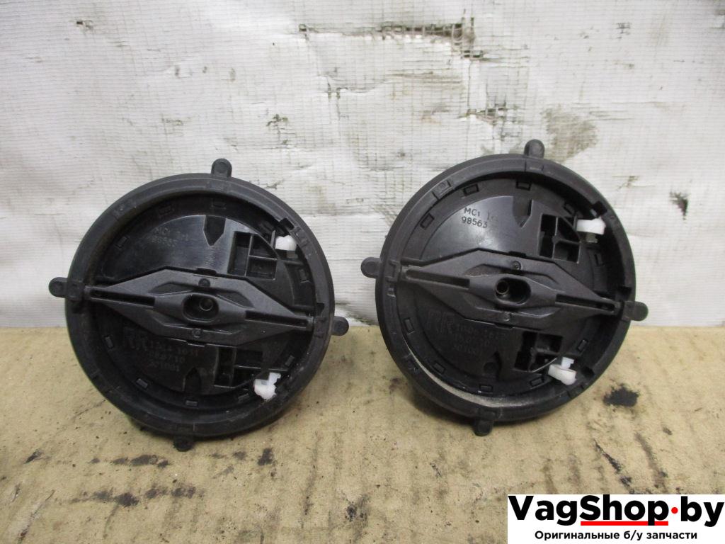 электромоторчик зеркала наружнего Volkswagen Tiguan 1 поколение 2010, 2.0 л., TDi, CFF, дизель, МКПП, черный, внедорожник 5 дв., передний привод - фото №1