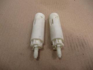 Кронштейн крепления фонаря заднего левого Volkswagen Touareg 2 поколение 2011, 3.6 л., FSI, CGR, бензин, АКПП, черный, внедорожник 5 дв., полный привод, 7P6945300A