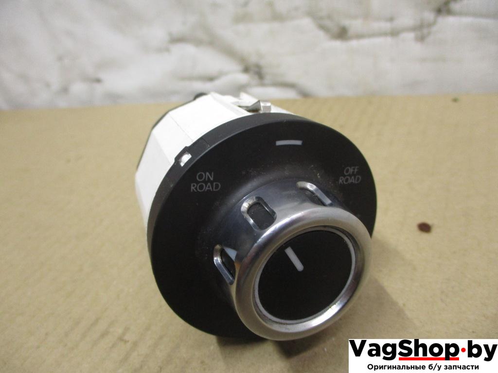 кнопка (выключатель) Volkswagen Touareg 2 поколение 2011, 3.6 л., FSI, CGR, бензин, АКПП, черный, внедорожник 5 дв., полный привод, 7P6941435B - фото №1