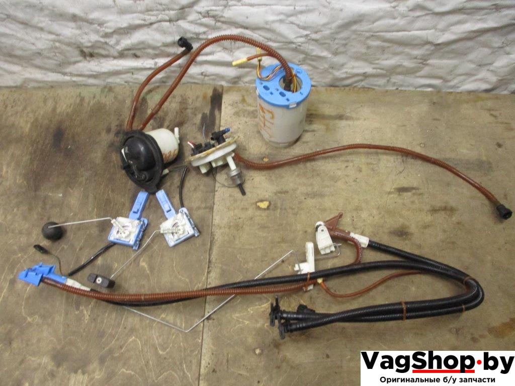 насос топливный Volkswagen Touareg 2 поколение 2011, 3.6 л., FSI, CGR, бензин, АКПП, черный, внедорожник 5 дв., полный привод, 7P0919679, 7P0919679A - фото №1