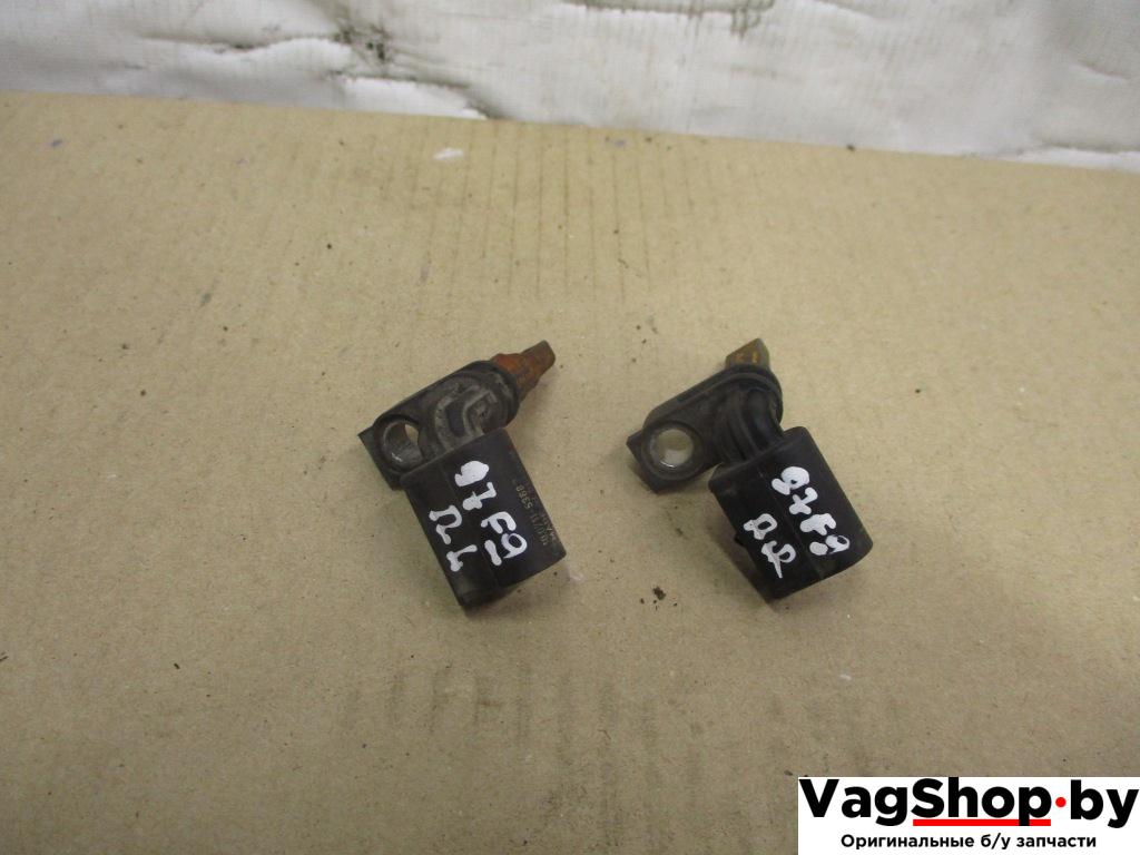 датчик ABS Volkswagen Touareg 2 поколение 2011, 3.6 л., FSI, CGR, бензин, АКПП, черный, внедорожник 5 дв., полный привод, 7P0927807A - фото №1