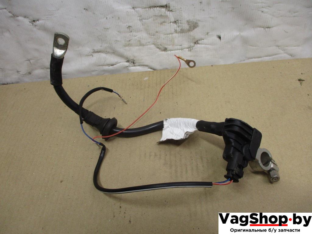 клемма аккумулятора минус Volkswagen Touareg 2 поколение 2011, 3.6 л., FSI, CGR, бензин, АКПП, черный, внедорожник 5 дв., полный привод, 7P0915181A - фото №1