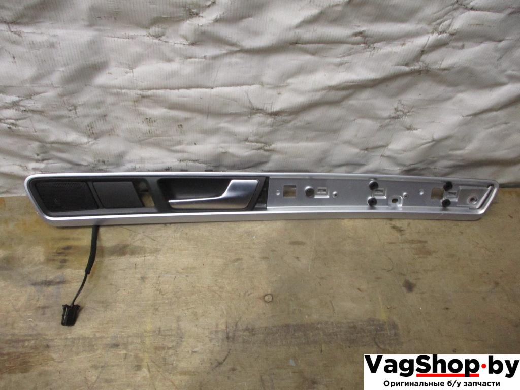 молдинг двери передней правой Volkswagen Touareg 2 поколение 2011, 3.6 л., FSI, CGR, бензин, АКПП, черный, внедорожник 5 дв., полный привод, 7P6867410 - фото №1