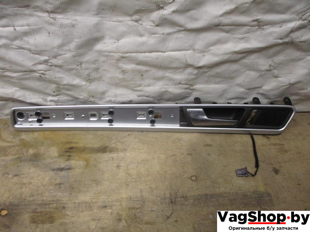 молдинг двери задней левой Volkswagen Touareg 2 поколение 2011, 3.6 л., FSI, CGR, бензин, АКПП, черный, внедорожник 5 дв., полный привод, 7P6867419 - фото №1