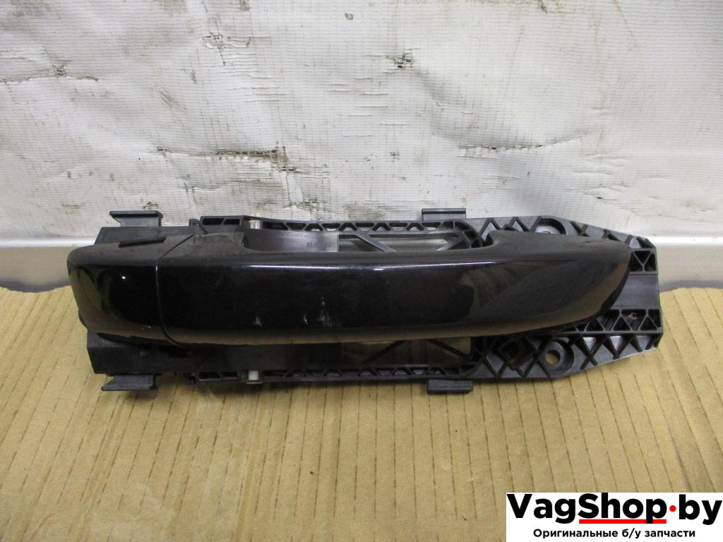 ручка наружная передняя правая Volkswagen Touareg 2 поколение 2011, 3.6 л., FSI, CGR, бензин, АКПП, черный, внедорожник 5 дв., полный привод - фото №1