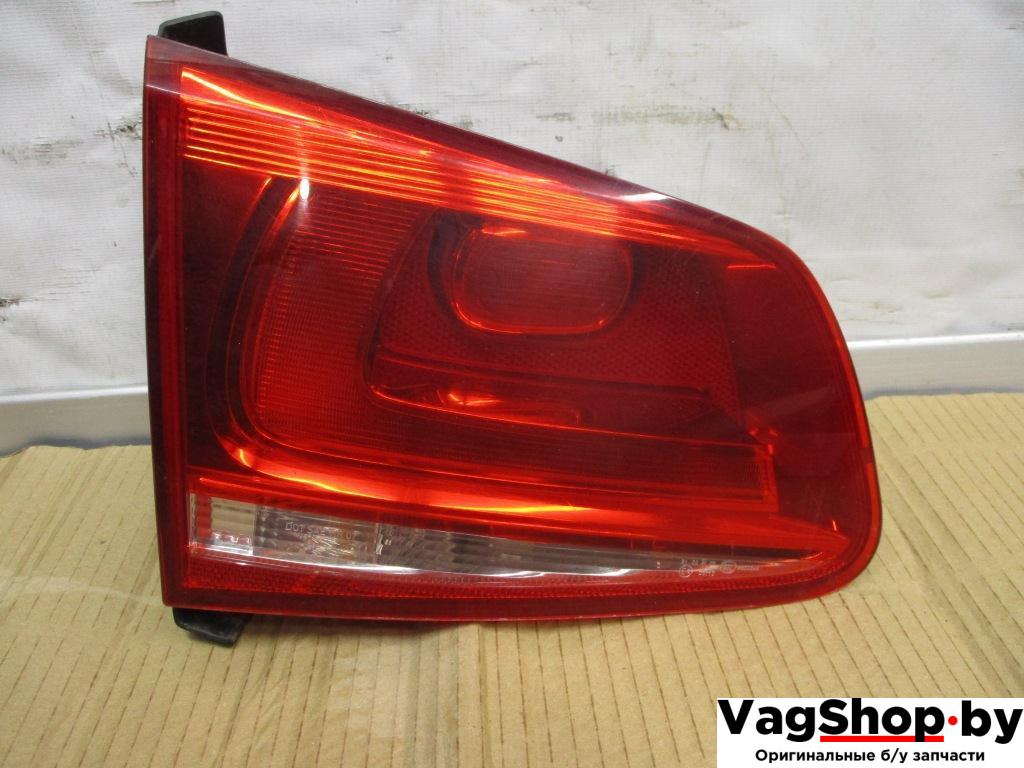 фонарь крышки багажника левый Volkswagen Touareg 2 поколение 2011, 3.6 л., FSI, CGR, бензин, АКПП, черный, внедорожник 5 дв., полный привод, 7P6945093A - фото №1