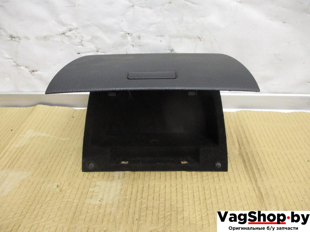 бардачок Volkswagen Touareg 2 поколение 2011, 3.6 л., FSI, CGR, бензин, АКПП, черный, внедорожник 5 дв., полный привод, 7P6857922 - фото №1