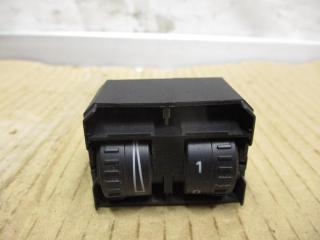 кнопка корректора фар Volkswagen Touran 1 поколение [рестайлинг] 2007, 1.9 л., TDi, BXE, дизель, МКПП, черный, минивэн, передний привод, 1T0941333B