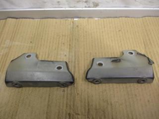 крепление ( кронштейн ) крыла Volkswagen Touran 1 поколение [рестайлинг] 2007, 1.9 л., TDi, BXE, дизель, МКПП, черный, минивэн, передний привод, 1T0810334A, 1T0810333A