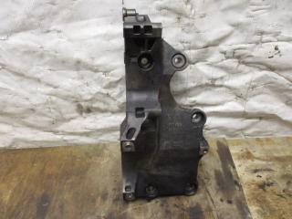 кронштейн двигателя Volkswagen Touran 1 поколение [рестайлинг] 2007, 1.9 л., TDi, BXE, дизель, МКПП, черный, минивэн, передний привод, 038903143AF