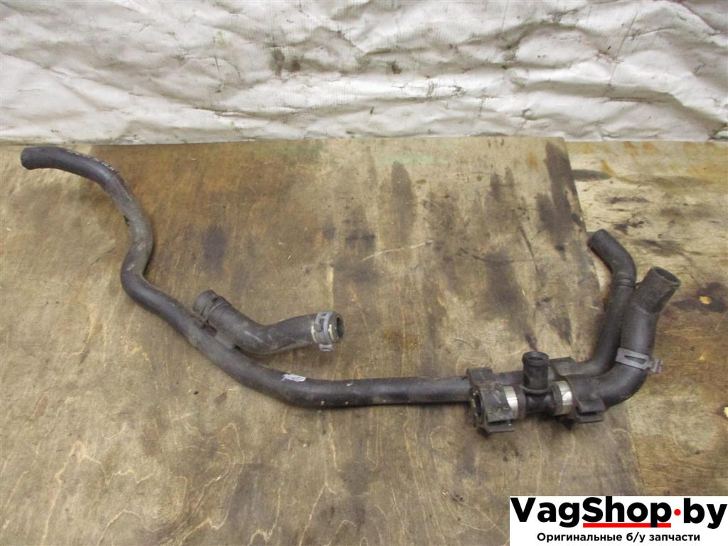 патрубок (трубопровод, шланг) Volkswagen Touareg 2 поколение 2013, 3.6 л., FSI, бензин, АКПП, внедорожник 5 дв., 7P6121156E - фото №1