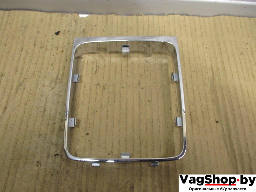 накладка декоративная Volkswagen Passat B6 2006, 2.0 л., TDi, BKP, дизель, МКПП, черный, универсал, передний привод, 3C0711113E - фото №1