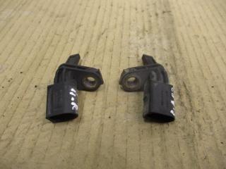 датчик ABS Volkswagen Passat B6 2006, 2.0 л., TDi, BKP, дизель, МКПП, черный, универсал, передний привод, 7H0927803, 7H0927804