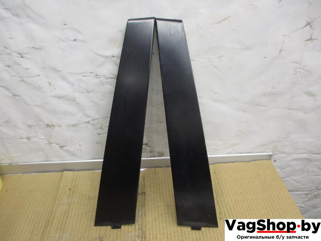 накладка декоративная Volkswagen Passat B7 2012, 2.0 л., TDi, CFF, дизель, МКПП, черный, седан, передний привод, 3C4837901B, 3C4837902B - фото №1