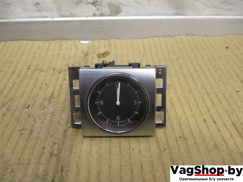 часы Volkswagen Passat B7 2012, 2.0 л., TDi, CFF, дизель, МКПП, черный, седан, передний привод, 3AA919204A - фото №1