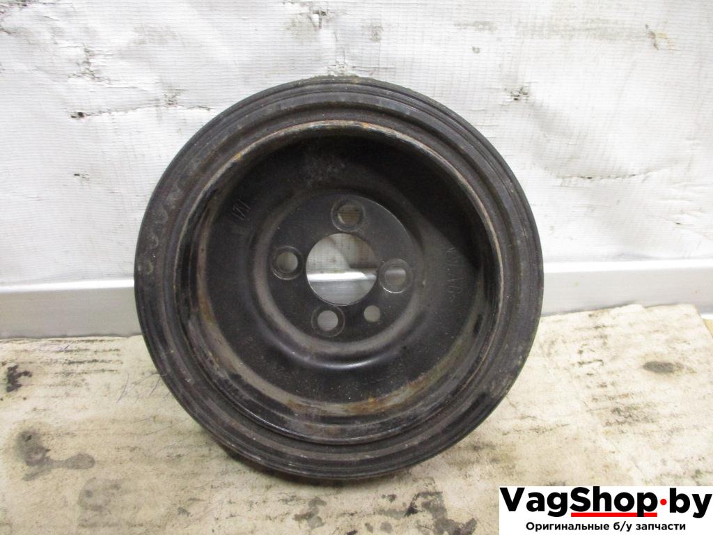 шкив коленвала Volkswagen Passat B7 2012, 2.0 л., TDi, CFF, дизель, МКПП, черный, седан, передний привод, 038105243M - фото №1