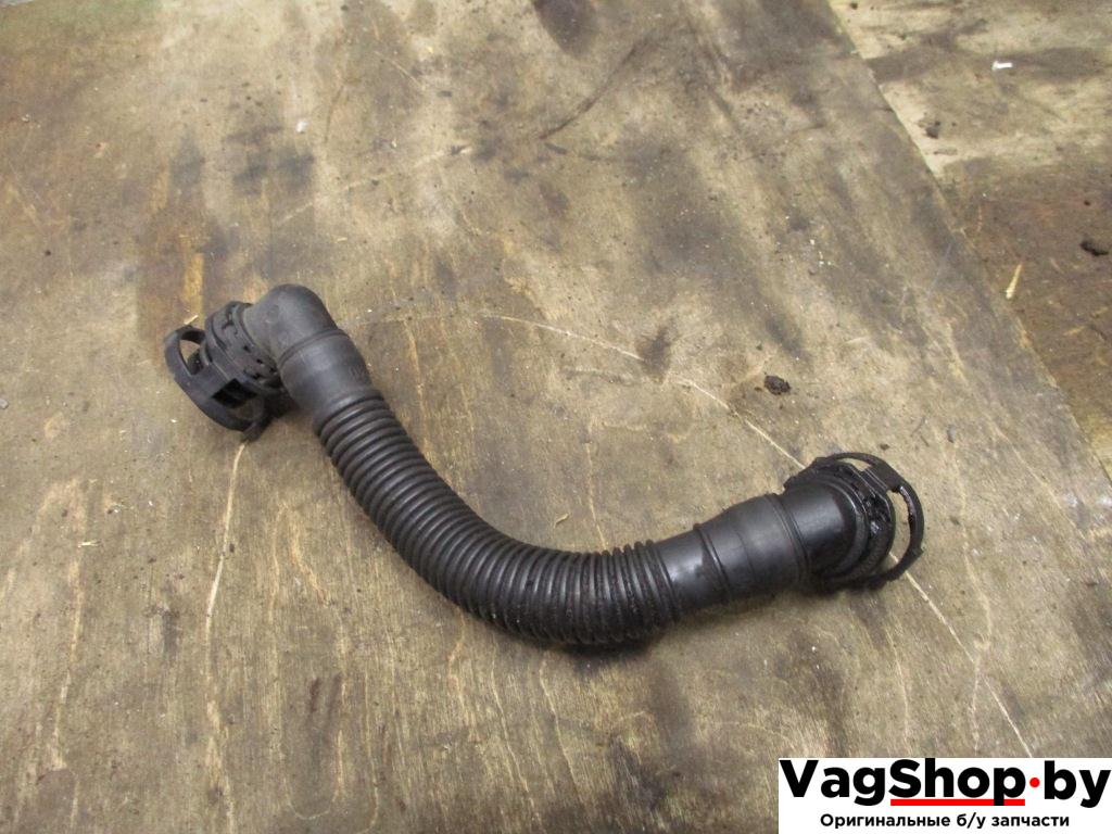 патрубок вентиляции картера Volkswagen Passat B7 2012, 2.0 л., TDi, CFF, дизель, МКПП, черный, седан, передний привод, 03L103493AE - фото №1