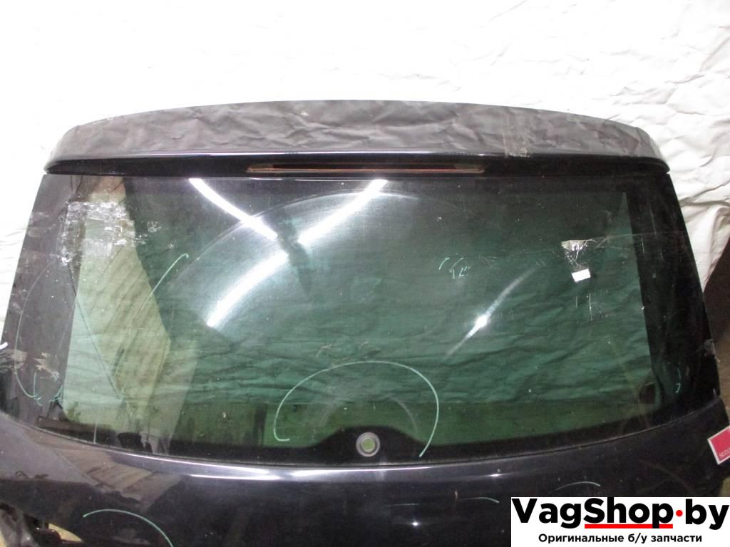 стекло заднее Volkswagen Touareg 2 поколение 2011, 3.6 л., FSI, CGR, бензин, АКПП, черный, внедорожник 5 дв., полный привод - фото №1