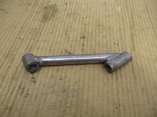 кронштейн (крепление) впускного коллектора Audi A6 C7/4G [рестайлинг] 2017, 2.0 л., TDi, DDD, дизель, АКПП, красный, седан, передний привод, 04L129723A