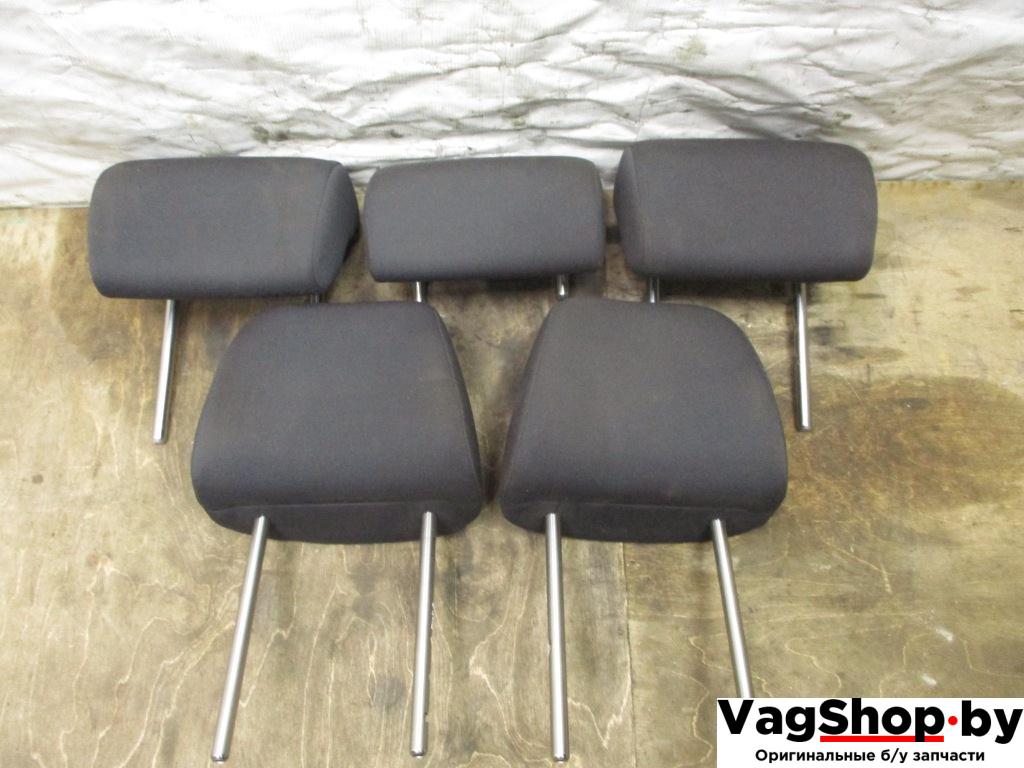 подголовник Volkswagen Golf 6 поколение 2010, 1.6 л., TDi, CAY, дизель, МКПП, красный, хетчбэк 5 дв., передний привод - фото №1