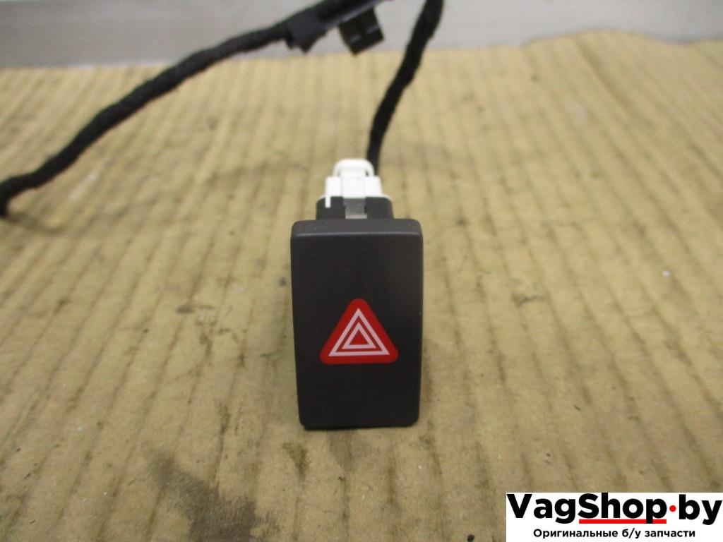 кнопка аварийной сигнализации Volkswagen Golf 6 поколение 2010, 1.6 л., TDi, CAY, дизель, МКПП, красный, хетчбэк 5 дв., передний привод, 5K0953509A - фото №1