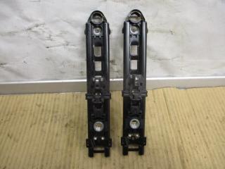 Механизм регулировки высоты ремня безопасности Volkswagen Golf 6 поколение 2010, 1.6 л., TDi, CAY, дизель, МКПП, красный, хетчбэк 5 дв., передний привод, 5K0857819