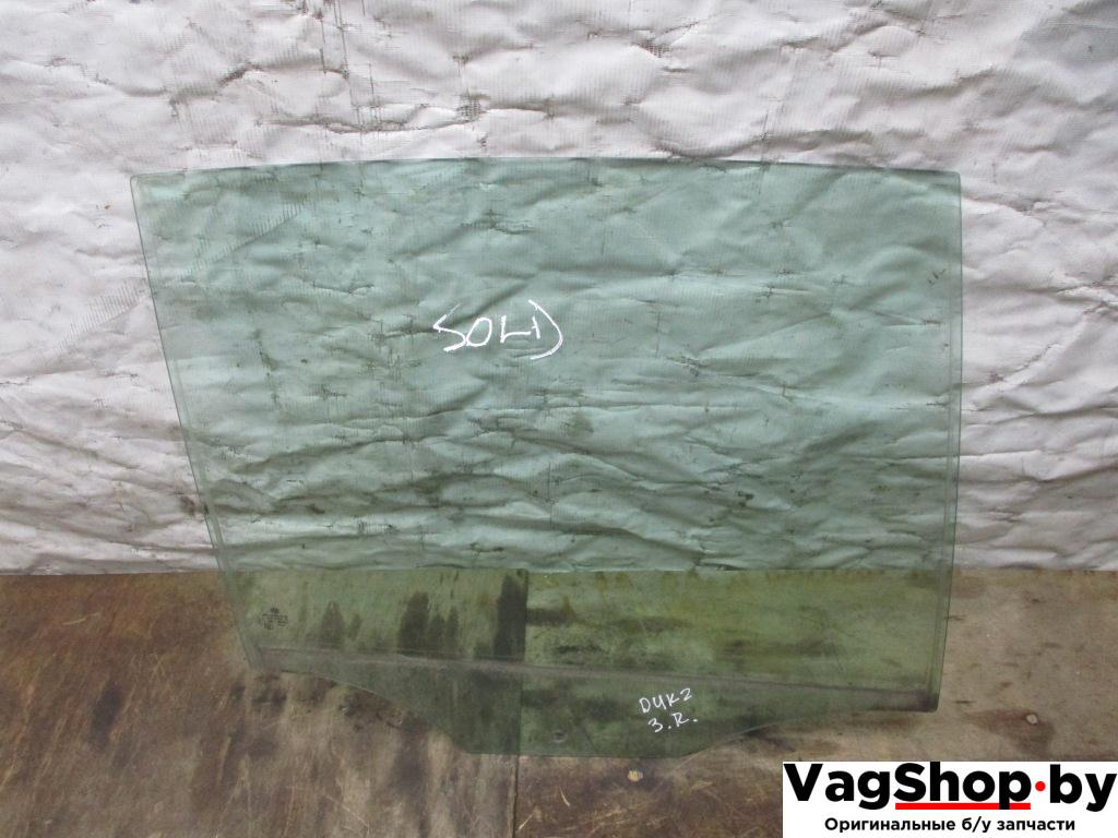 стекло двери задней правой Volkswagen Golf 6 поколение 2010, 1.6 л., TDi, CAY, дизель, МКПП, красный, хетчбэк 5 дв., передний привод - фото №1