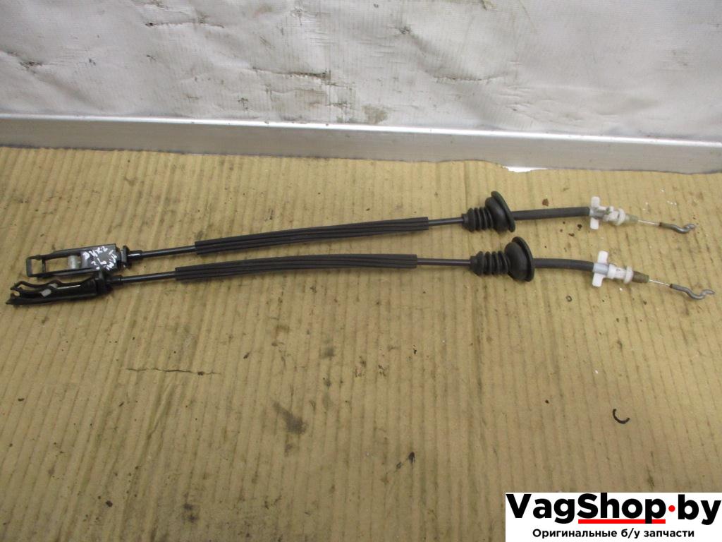 Трос двери задней Volkswagen Golf 6 поколение 2010, 1.6 л., TDi, CAY, дизель, МКПП, красный, хетчбэк 5 дв., передний привод, 5K4839085E - фото №1