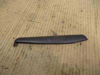 накладка декоративная Volkswagen Golf 6 поколение 2010, 1.6 л., TDi, CAY, дизель, МКПП, красный, хетчбэк 5 дв., передний привод, 5K0945311